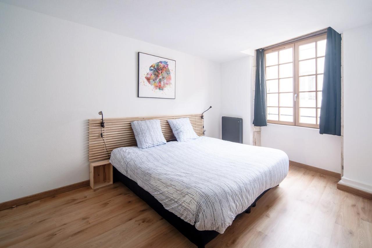 Appartement Pop Au Coeur Du Centre Ville Macon Bagian luar foto