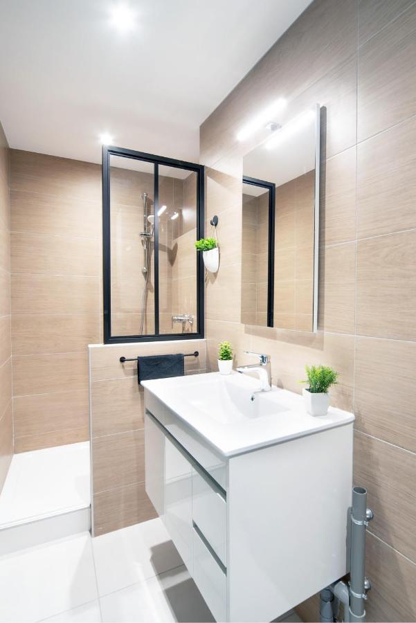 Appartement Pop Au Coeur Du Centre Ville Macon Bagian luar foto